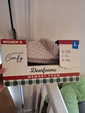 dearfoams Women's Cream Knit Memory Foam Slip-On Slipper - Cream